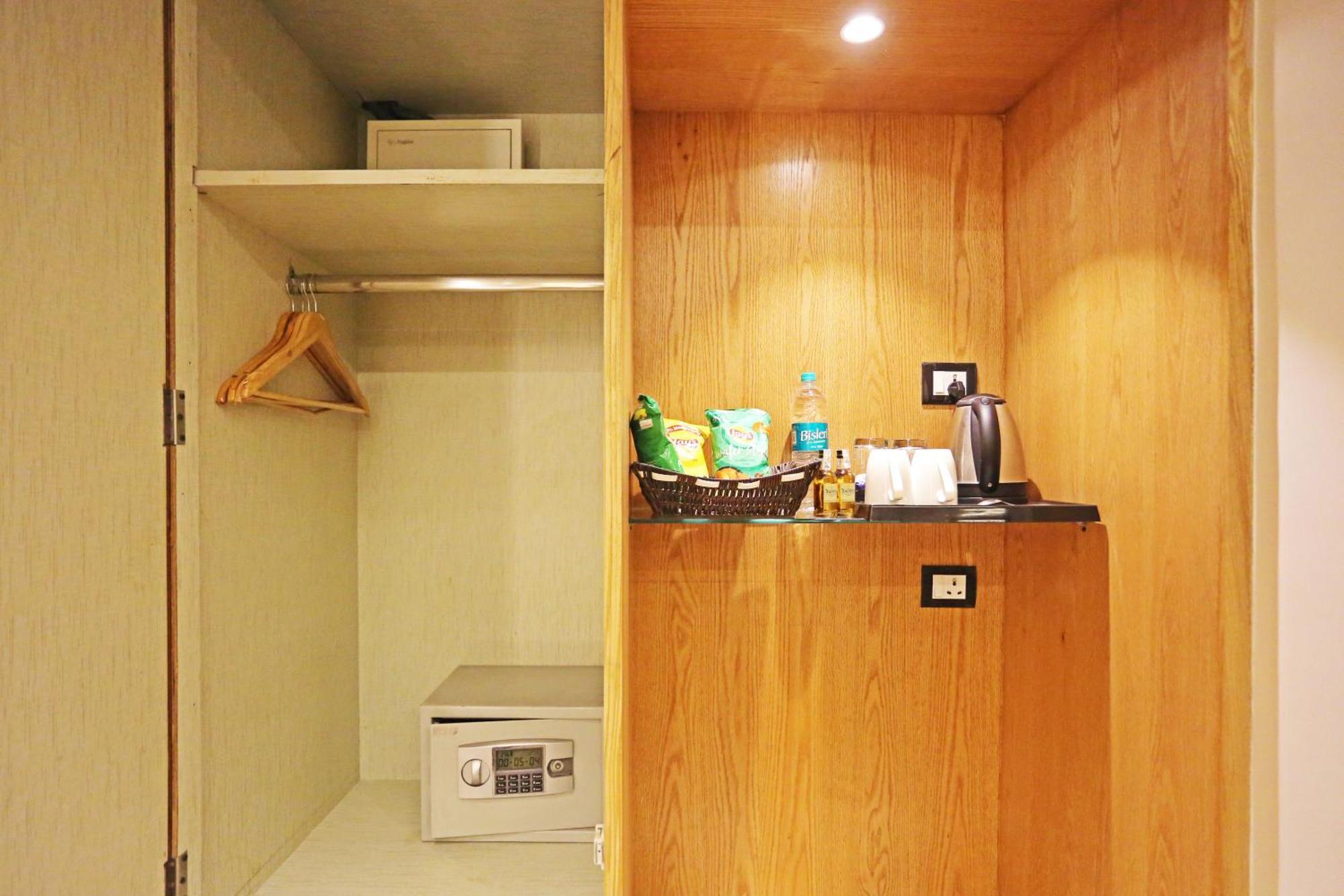 ניו דלהי Jrd Luxury-Business Hotel מראה חיצוני תמונה