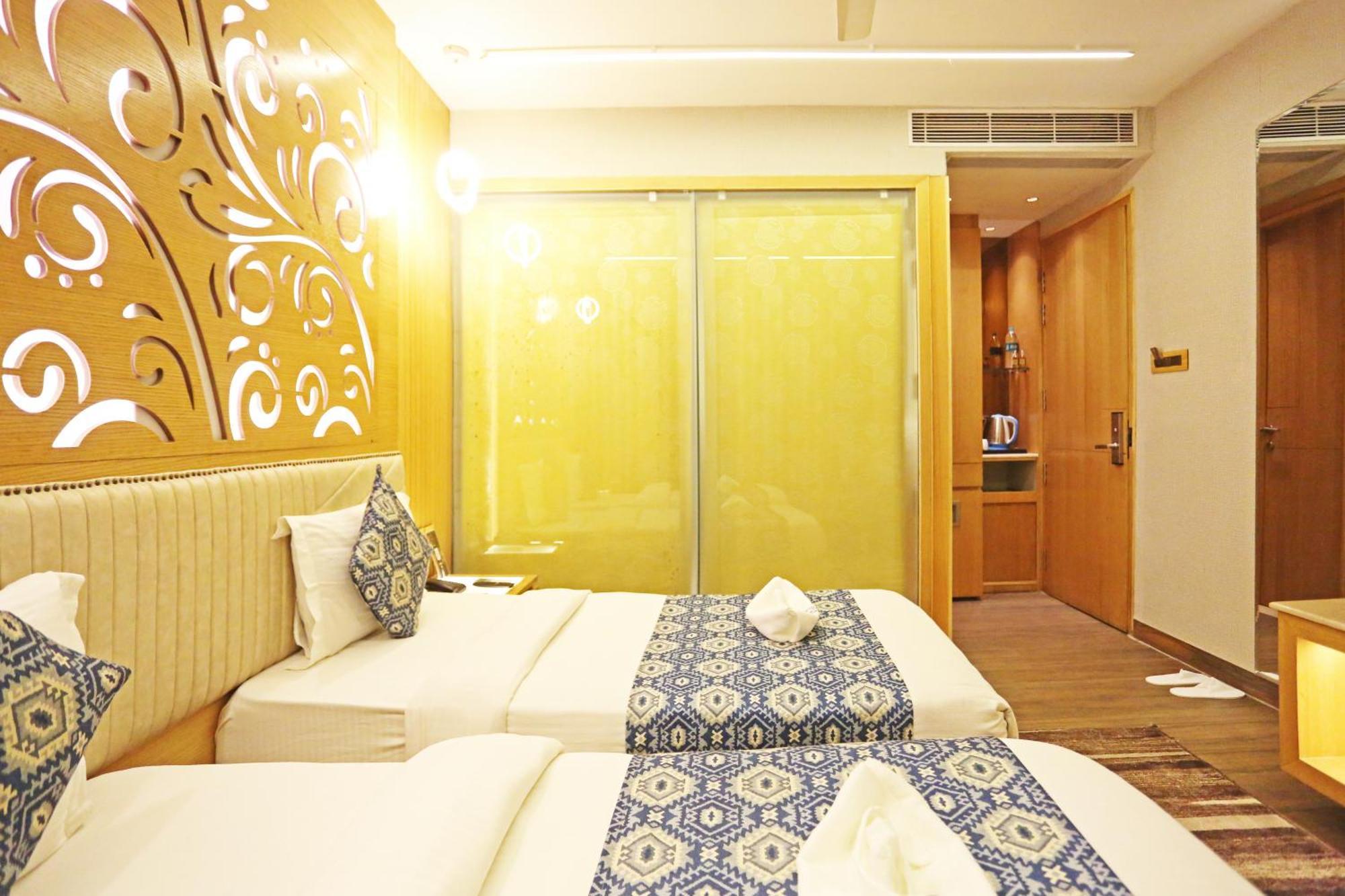 ניו דלהי Jrd Luxury-Business Hotel מראה חיצוני תמונה