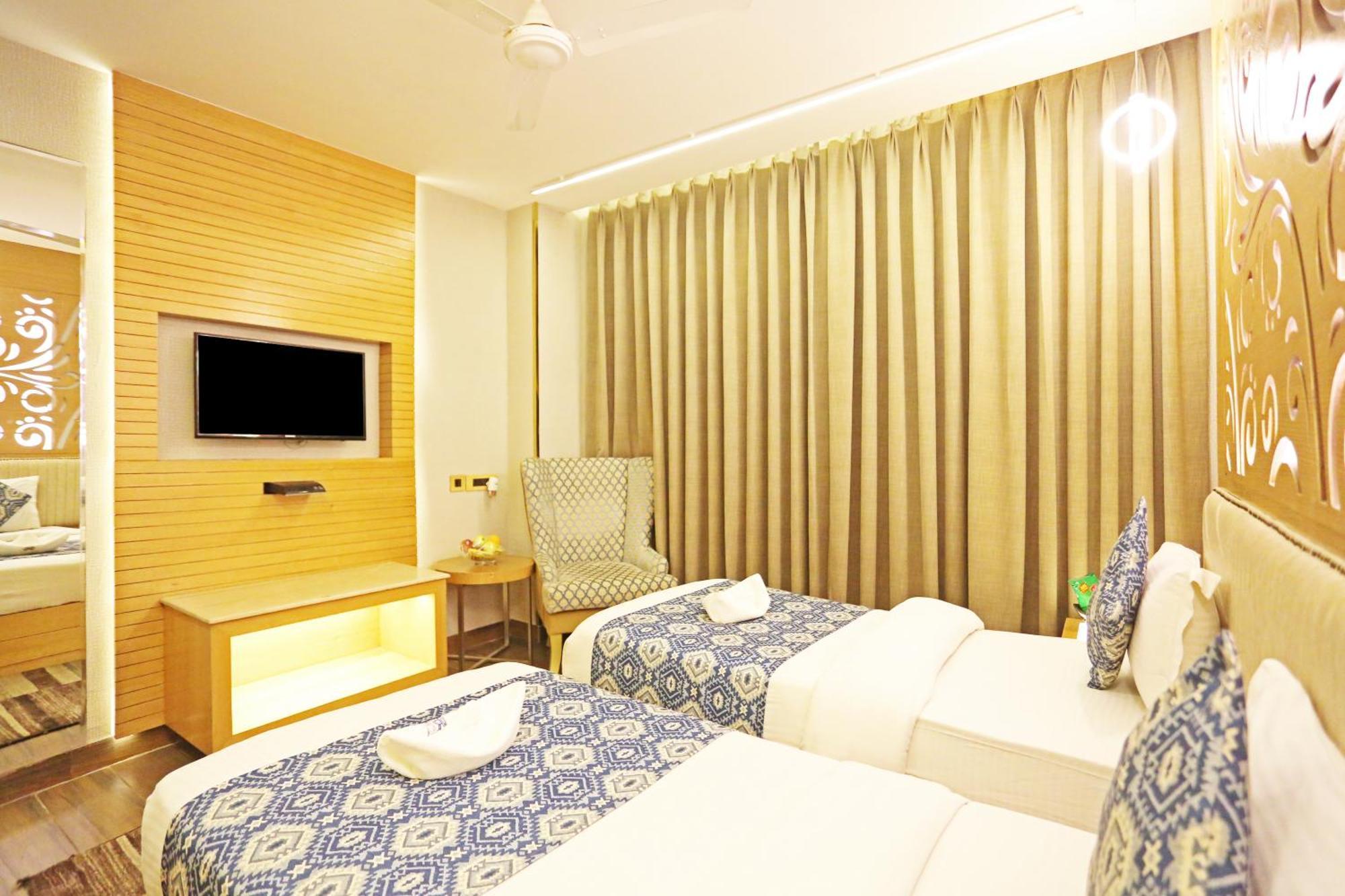 ניו דלהי Jrd Luxury-Business Hotel מראה חיצוני תמונה